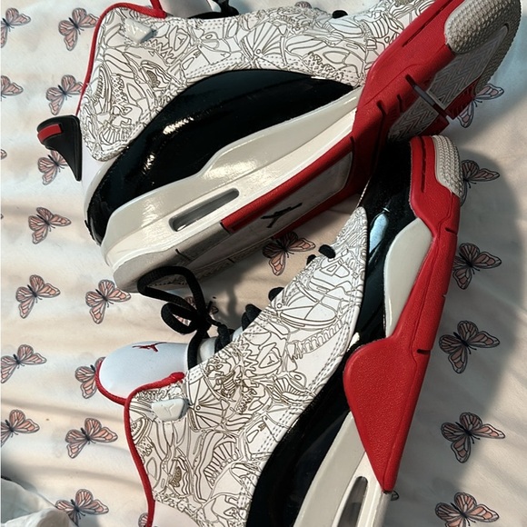 Size 9 Women’s Jordan Dub Zeros - Picture 4 of 4